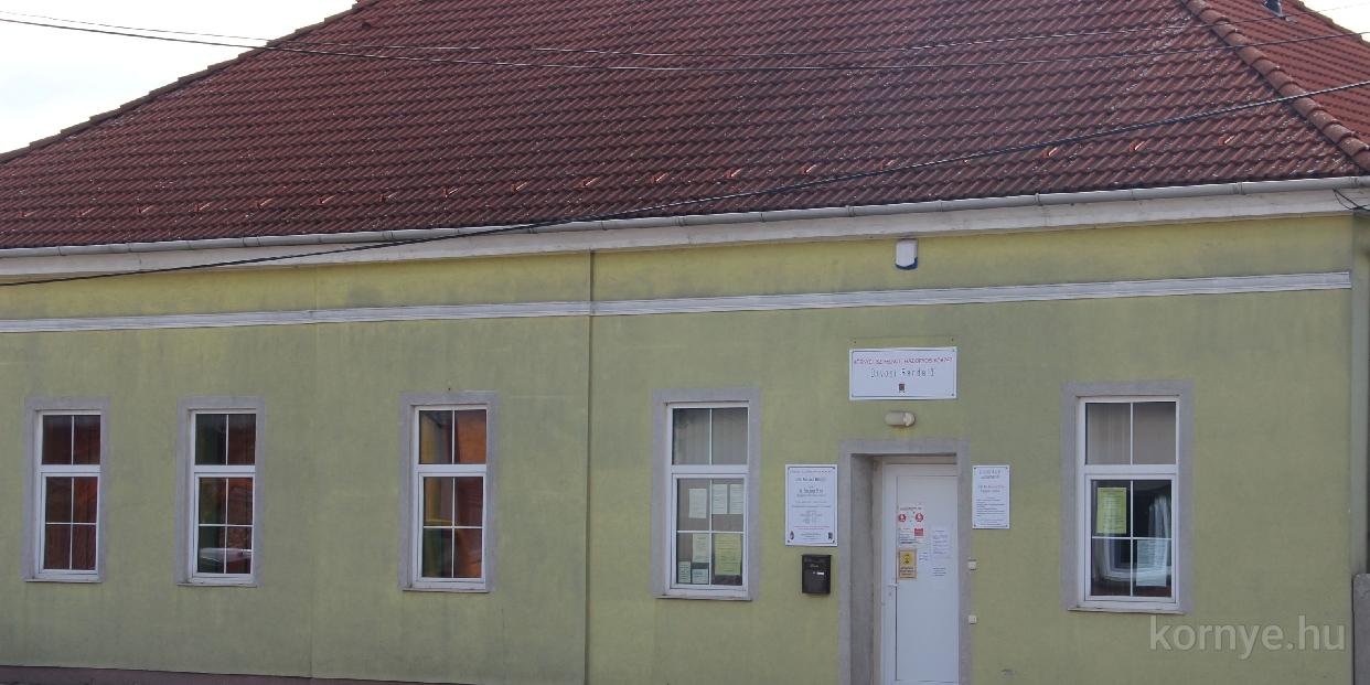 Szabadság az I. sz. Rendelőben