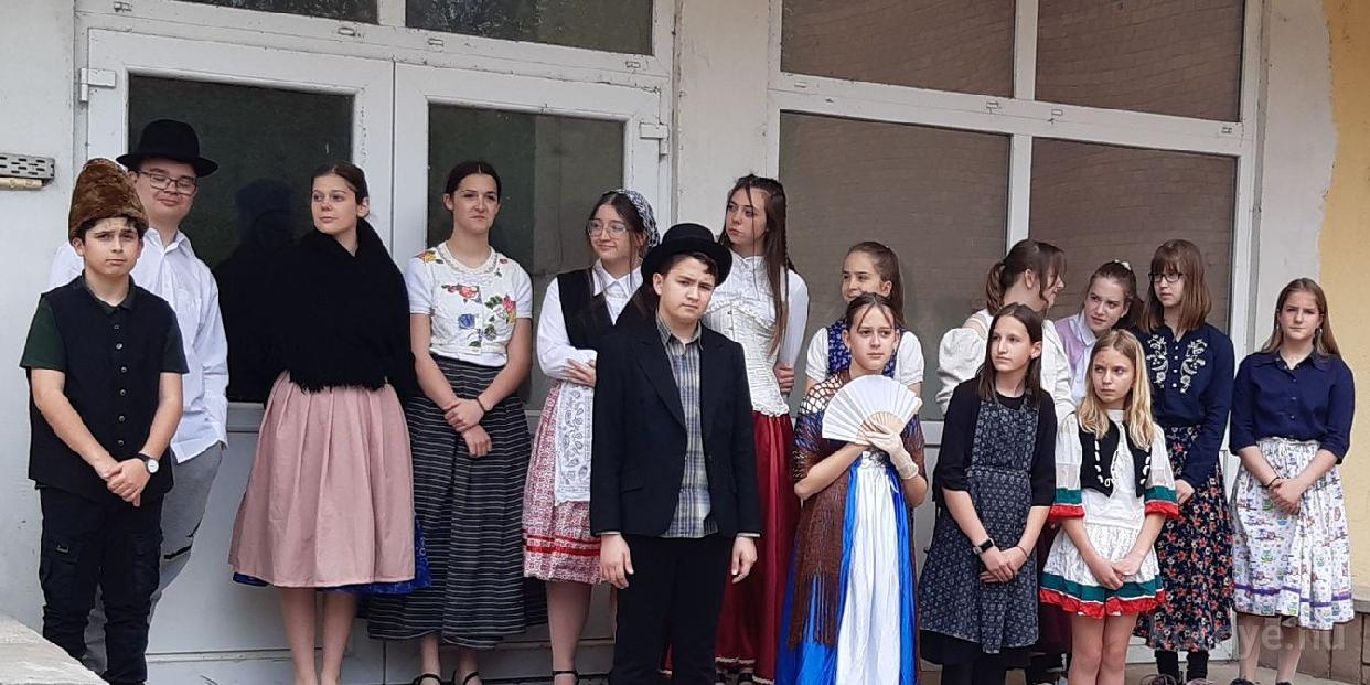 Műveltségi vetélkedő az iskolában