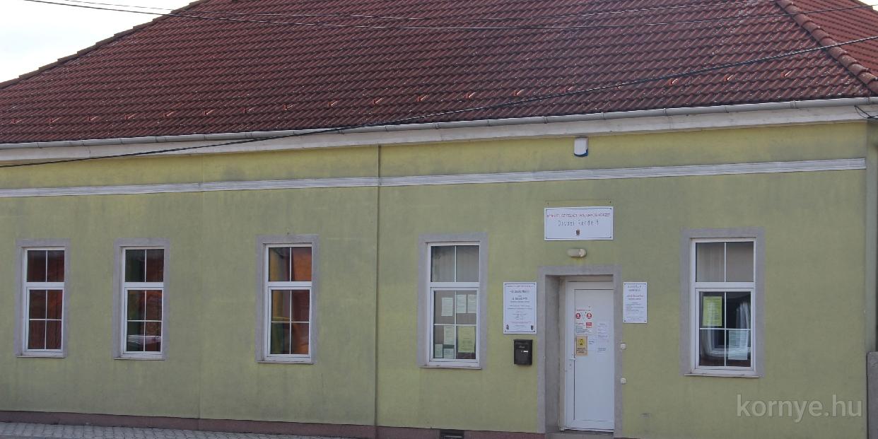 Szabadság az I. sz. Rendelőben