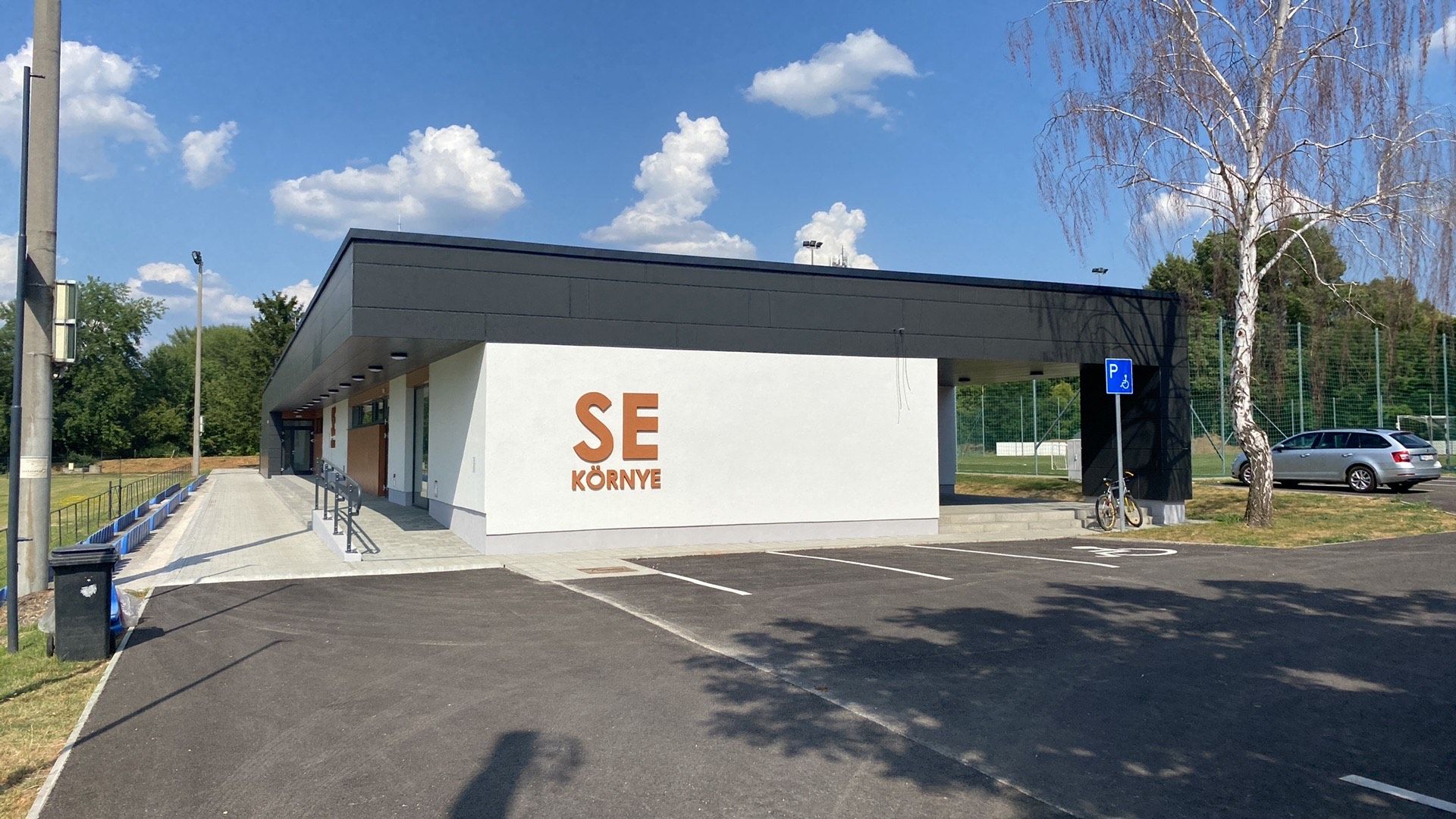 Megújult a sportépület – meghívó 