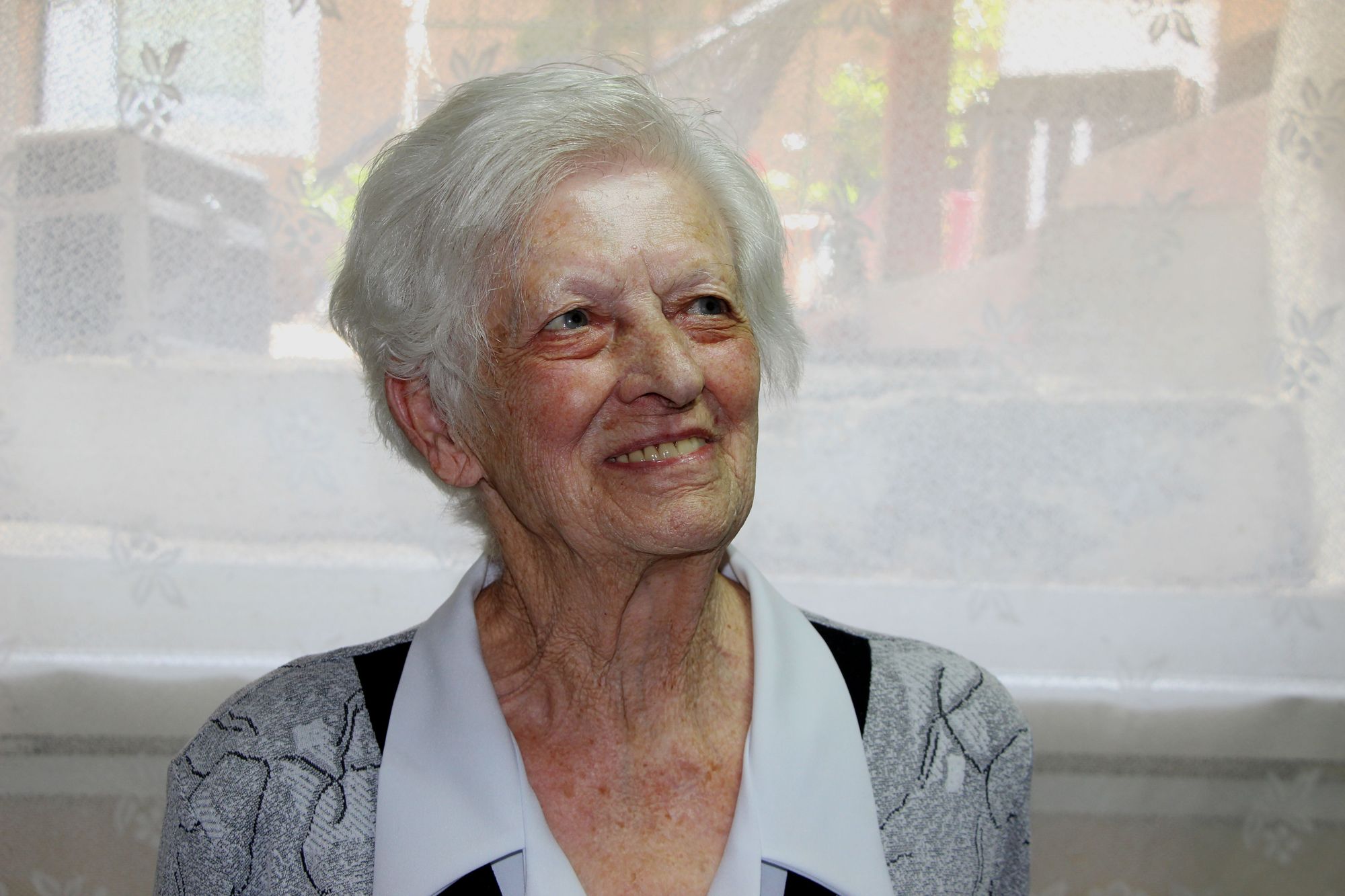 Erzsi néni 90 évesen is hajnalban kel