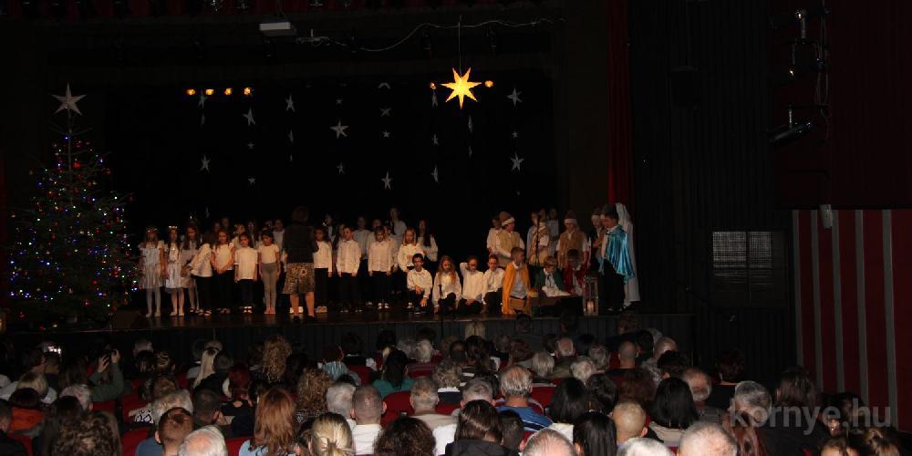 Idősek Karácsonya - Környebányai ünnepség