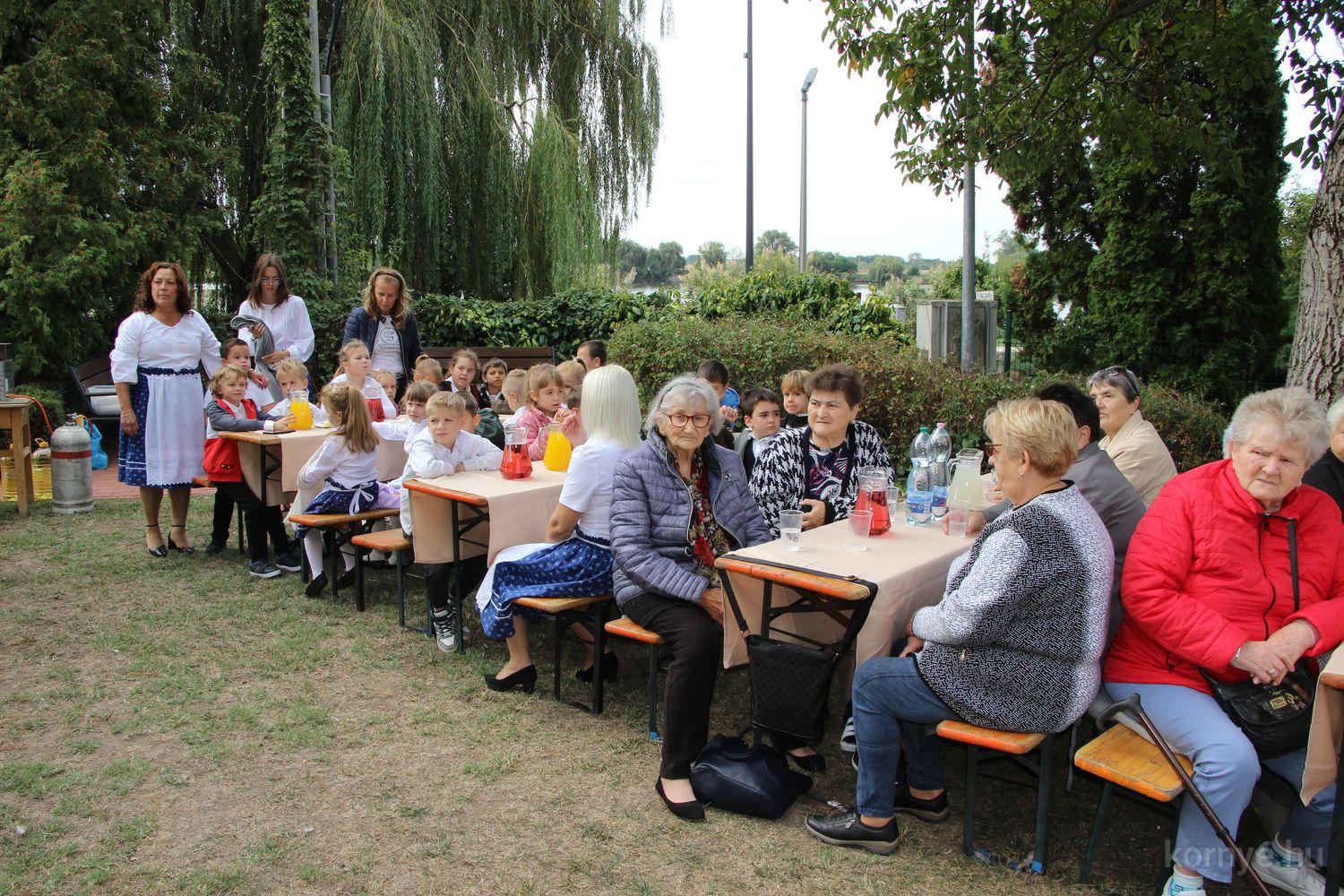 2026-09-24-öno-generációk