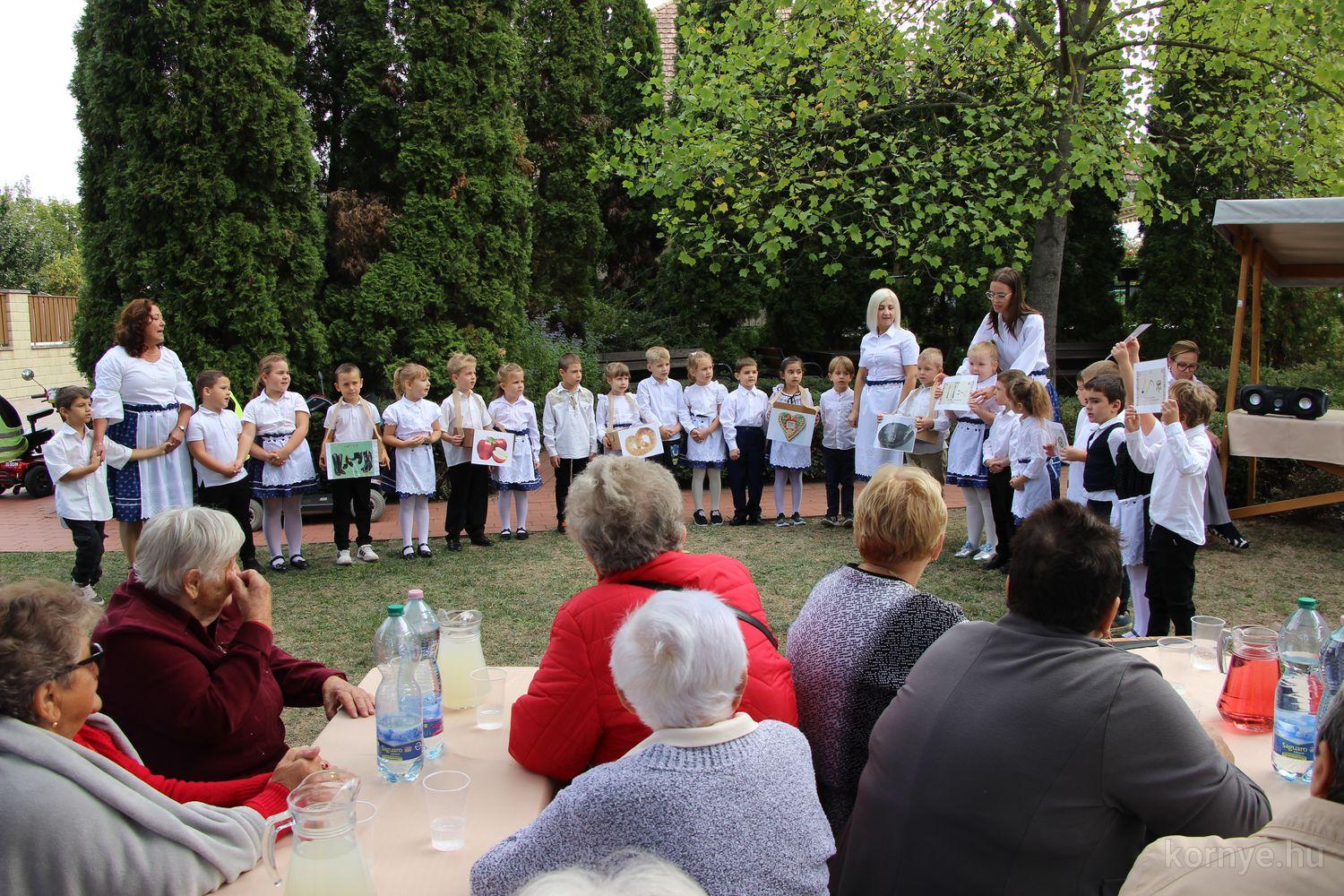 2026-09-24-öno-generációk